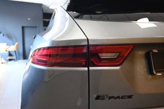 JAGUAR E-Pace usata 17