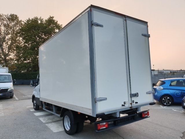 IVECO Daily usata, con Alzacristalli elettrici