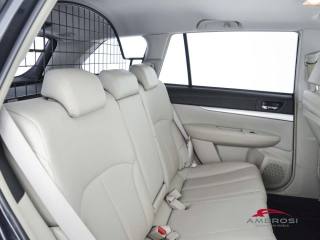 SUBARU OUTBACK usata 10