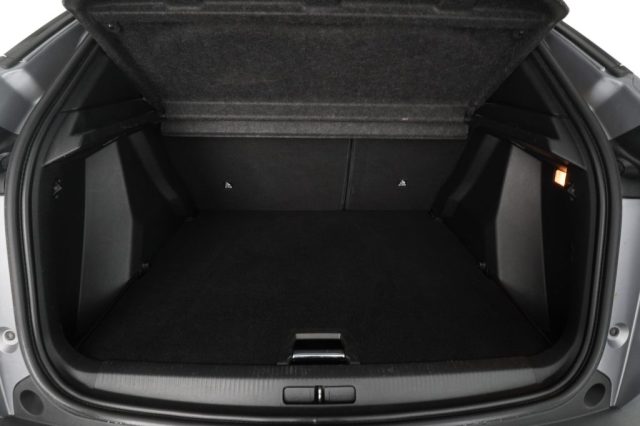 PEUGEOT 2008 usata 12