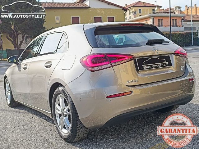 MERCEDES-BENZ A 180 usata, con Fari full-led