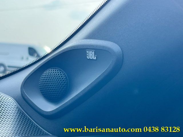 TOYOTA Yaris usata, con Touch screen