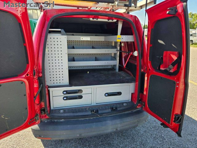 VOLKSWAGEN Caddy usata 14