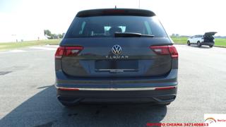 VOLKSWAGEN Tiguan usata, con Autoradio