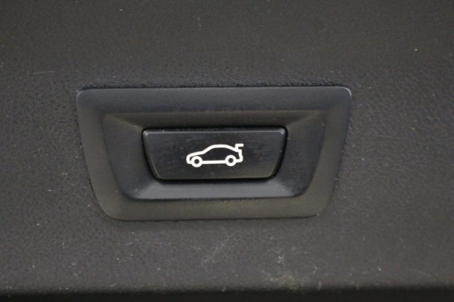BMW X4 usata, con Autoradio digitale