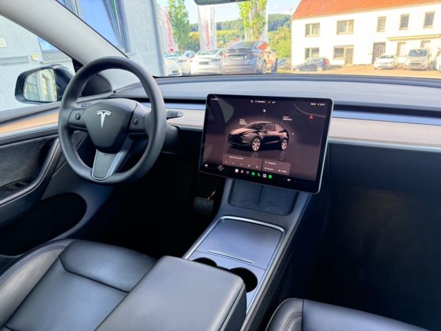 TESLA Model Y usata, con ESP