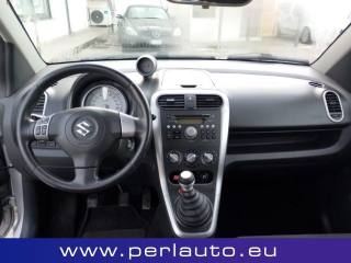 SUZUKI Splash usata, con Autoradio