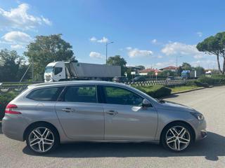 PEUGEOT 308 usata, con Airbag Passeggero