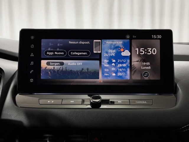 NISSAN Qashqai usata, con Fari LED