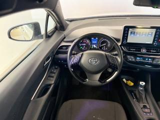 TOYOTA C-HR usata 7