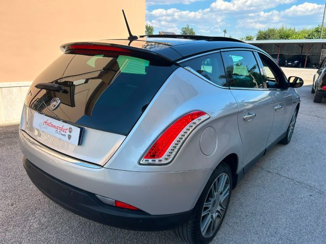 LANCIA Delta usata, con Airbag laterali