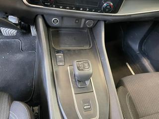 NISSAN Qashqai usata, con USB