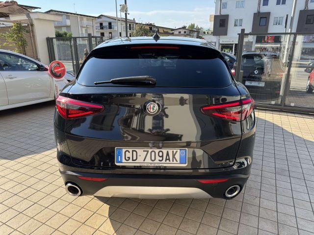 ALFA ROMEO Stelvio usata, con Chiusura centralizzata