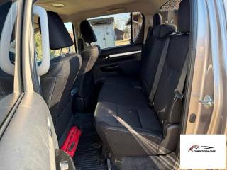 TOYOTA Hilux usata, con Specchietti laterali elettrici
