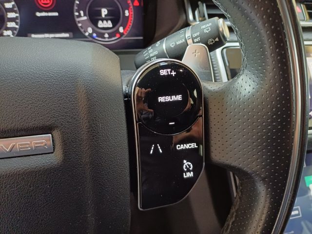 LAND ROVER Range Rover Velar usata, con Touch screen