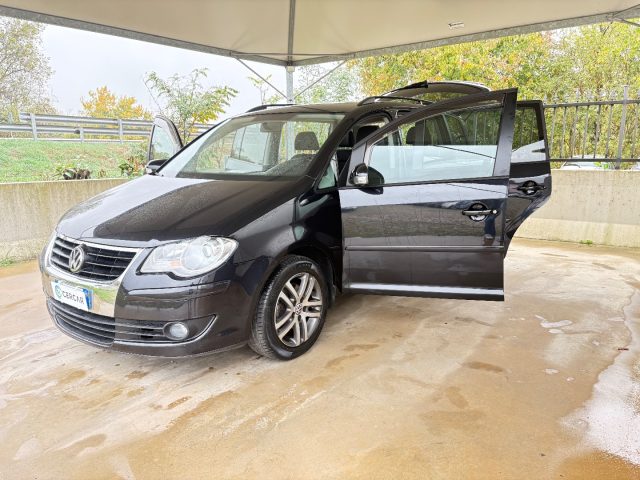 VOLKSWAGEN Touran usata, con Cronologia tagliandi
