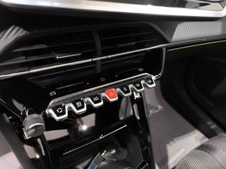 PEUGEOT 2008 usata, con USB