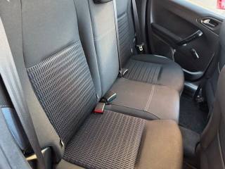PEUGEOT 208 usata, con Autoradio