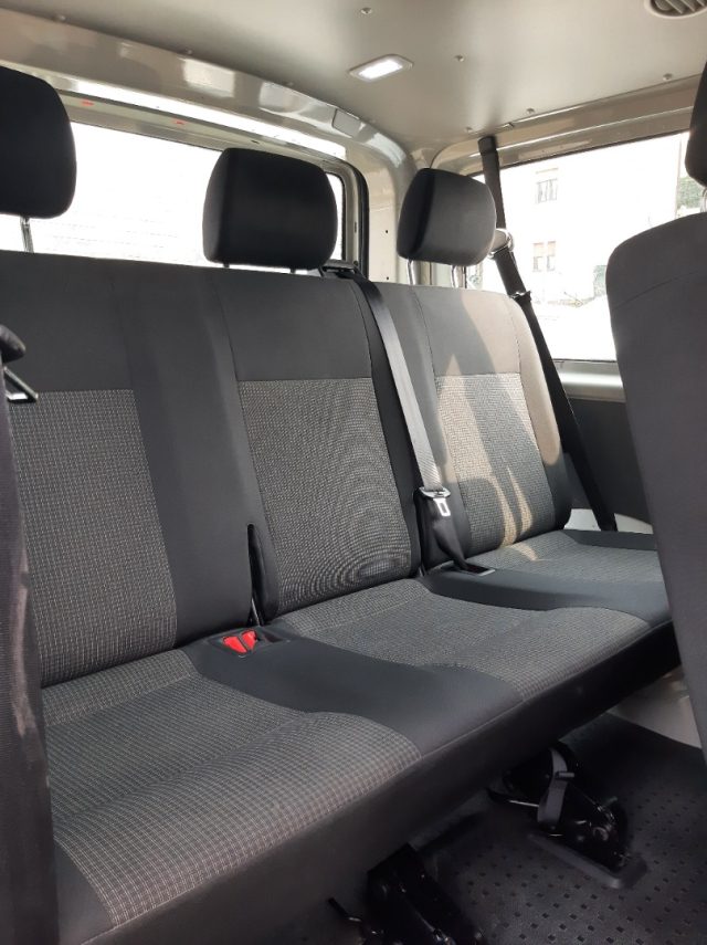 VOLKSWAGEN Transporter usata 37