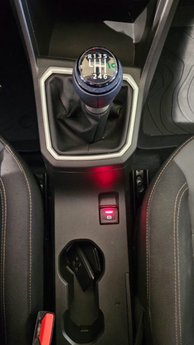 DACIA Jogger usata, con Specchietti laterali elettrici