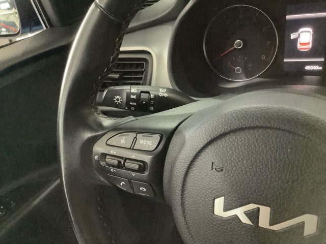 KIA Stonic usata, con Sensori di parcheggio posteriori