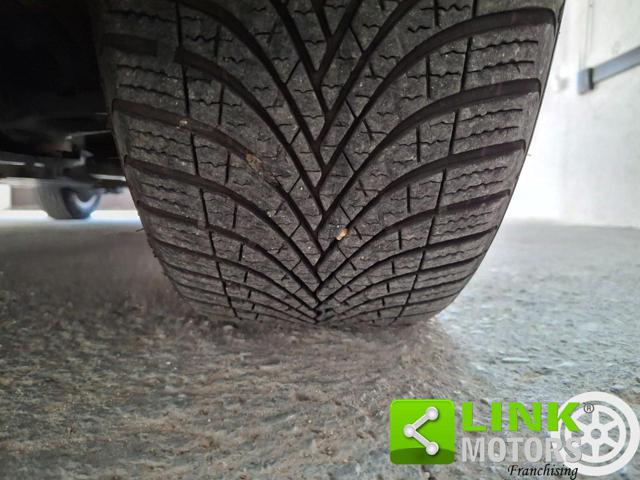 OPEL Corsa usata, con Climatizzatore