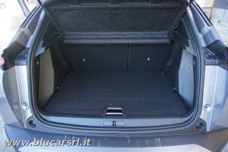 PEUGEOT 2008 usata, con Sedile posteriore sdoppiato