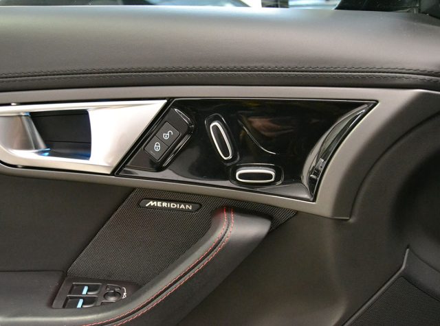 JAGUAR F-Type usata, con Airbag Passeggero