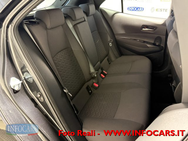 TOYOTA Corolla usata, con Cerchi in lega