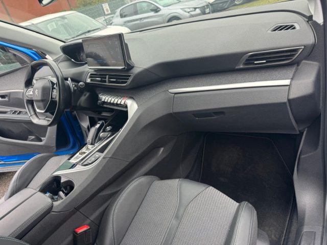 PEUGEOT 3008 usata, con Touch screen