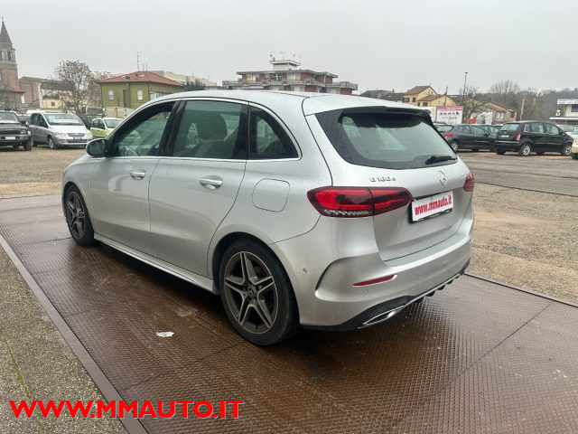 MERCEDES-BENZ B 180 usata, con Alzacristalli elettrici