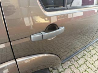 LAND ROVER Discovery usata, con Sospensioni pneumatiche