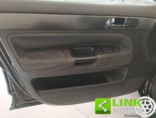 VOLKSWAGEN Touareg usata, con Climatizzatore