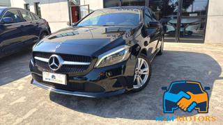 MERCEDES-BENZ A 180 d BUSINESS