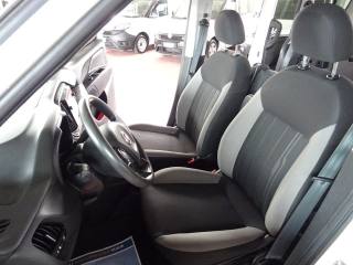 FIAT Doblo usata, con Fendinebbia