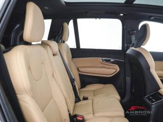 VOLVO XC90 usata 12