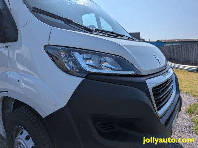 PEUGEOT Boxer usata, con Servosterzo
