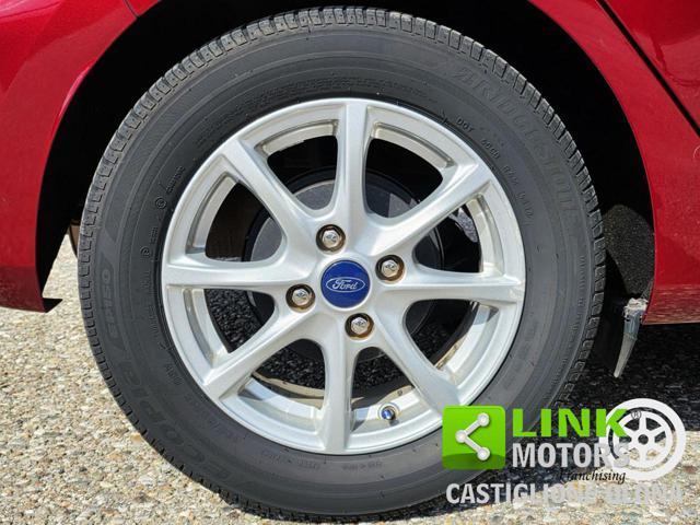 FORD Fiesta usata, con Bluetooth