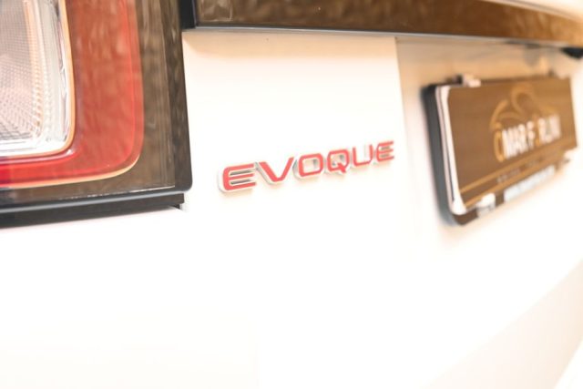 LAND ROVER Range Rover Evoque usata 74