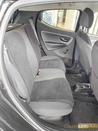 LANCIA Ypsilon usata, con Specchietti laterali elettrici