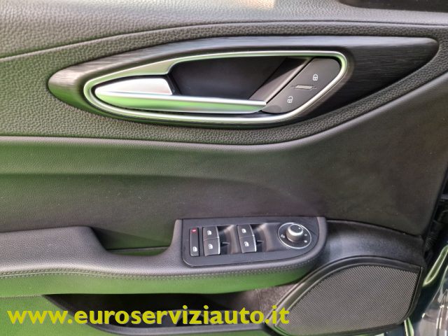 ALFA ROMEO Giulia usata, con Luci diurne