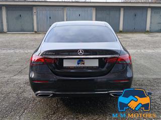 MERCEDES-BENZ E 220 usata, con Boardcomputer