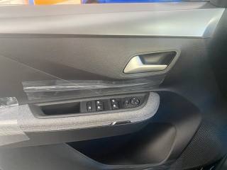 OPEL Frontera usata, con Bluetooth