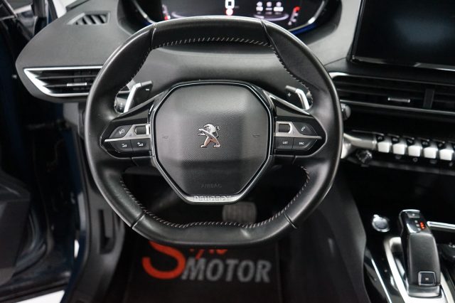 PEUGEOT 3008 usata, con Telecamera per parcheggio assistito