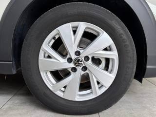 VOLKSWAGEN Taigo usata, con Boardcomputer