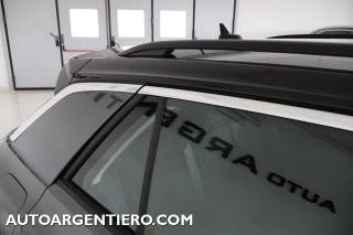 VOLKSWAGEN T-Roc usata, con Specchietti laterali elettrici