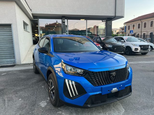 PEUGEOT 2008 usata, con Sistema di navigazione