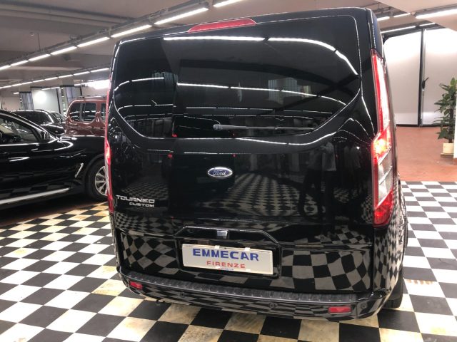 FORD Tourneo Custom usata, con Autoradio