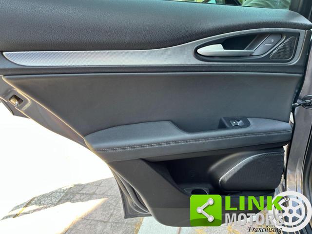 ALFA ROMEO Stelvio usata, con Regolazione elettrica sedili