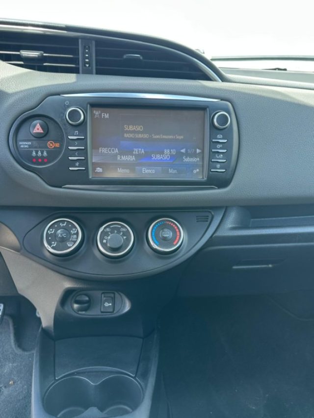 TOYOTA Yaris usata 20